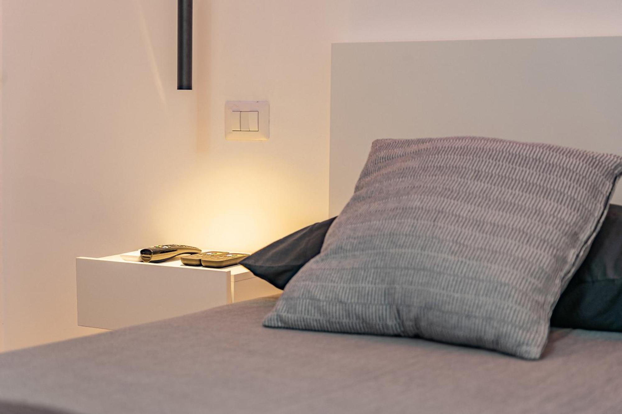Exclusive Led House Garibaldi Fs Apartment Милано Екстериор снимка